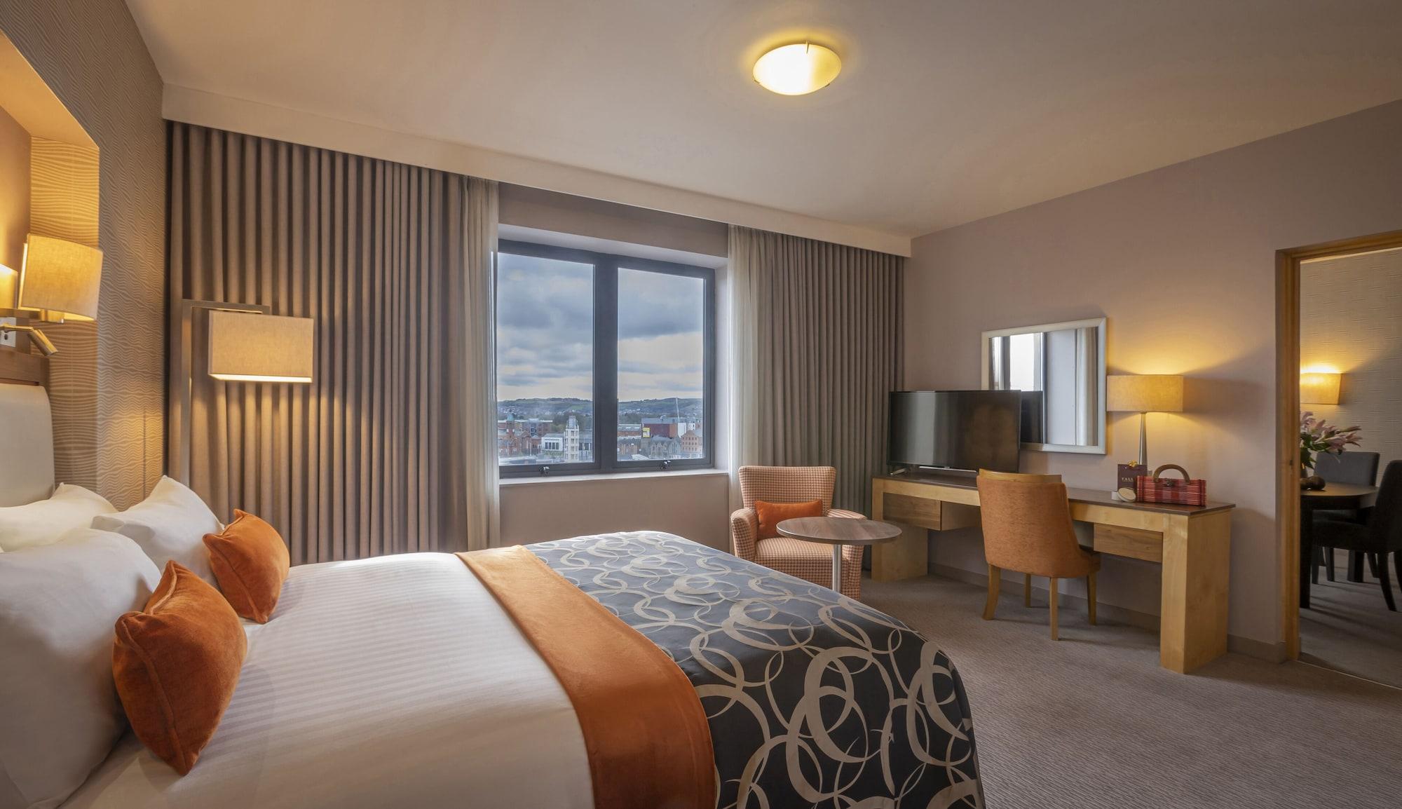 Clayton Hotel Belfast City Eksteriør bilde