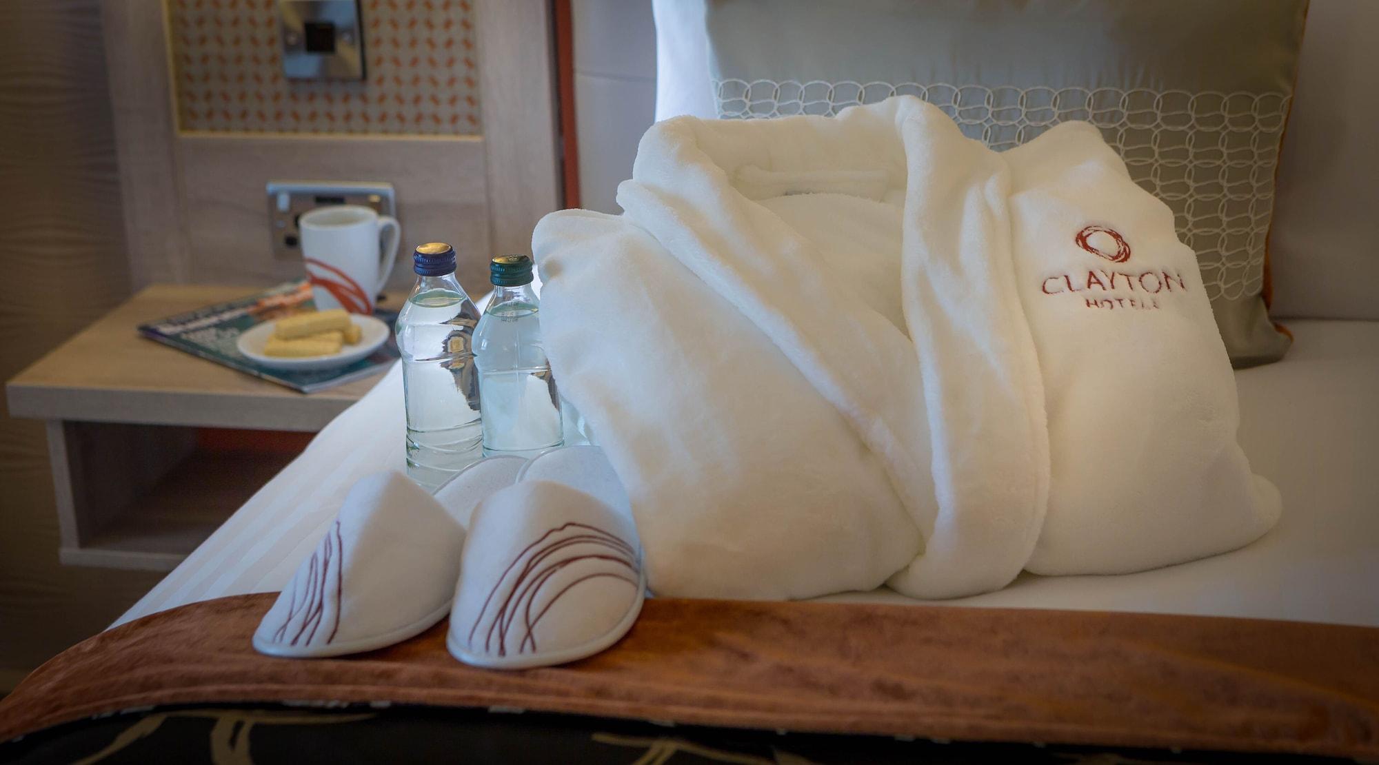 Clayton Hotel Belfast City Eksteriør bilde